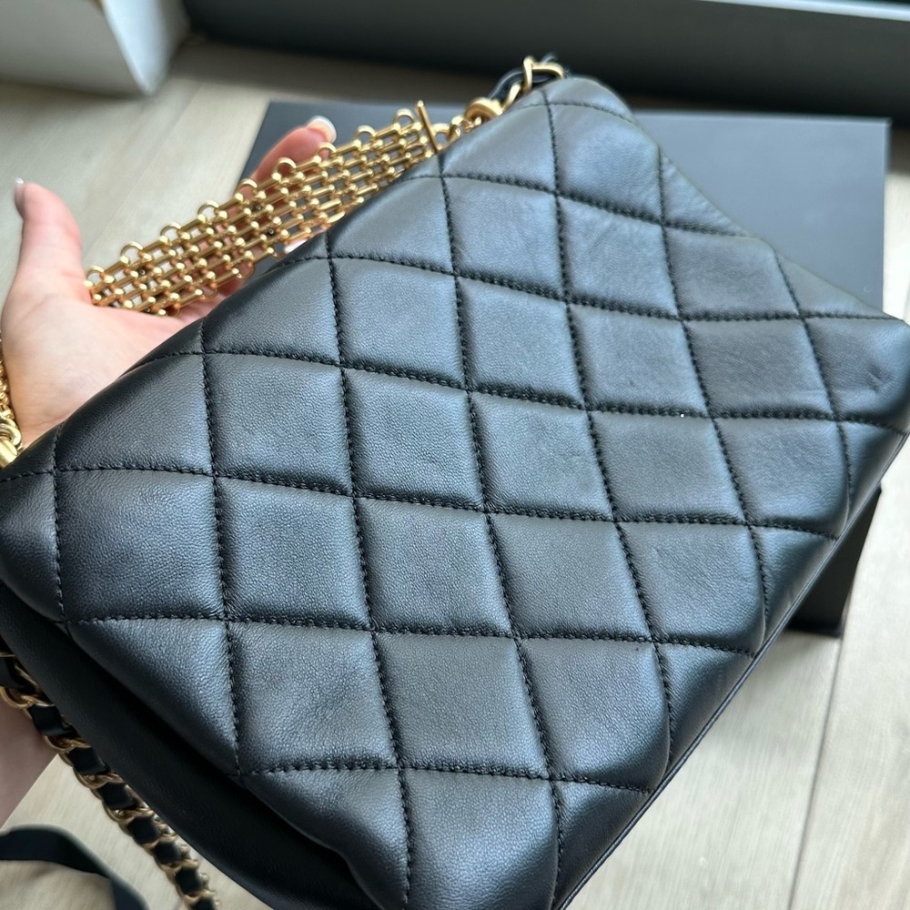 Chanel bag - Picture 6 of 9